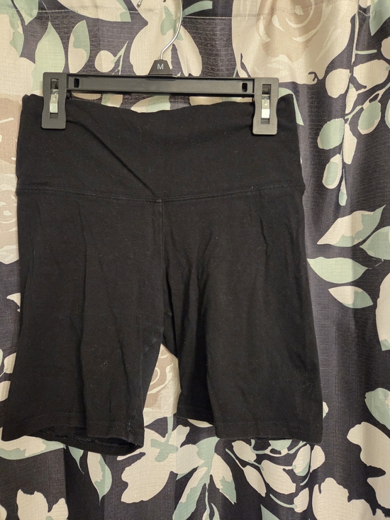 Aritzia Pants - Aritzia TNA Black Women's High-Waist Stretch Bike Shorts